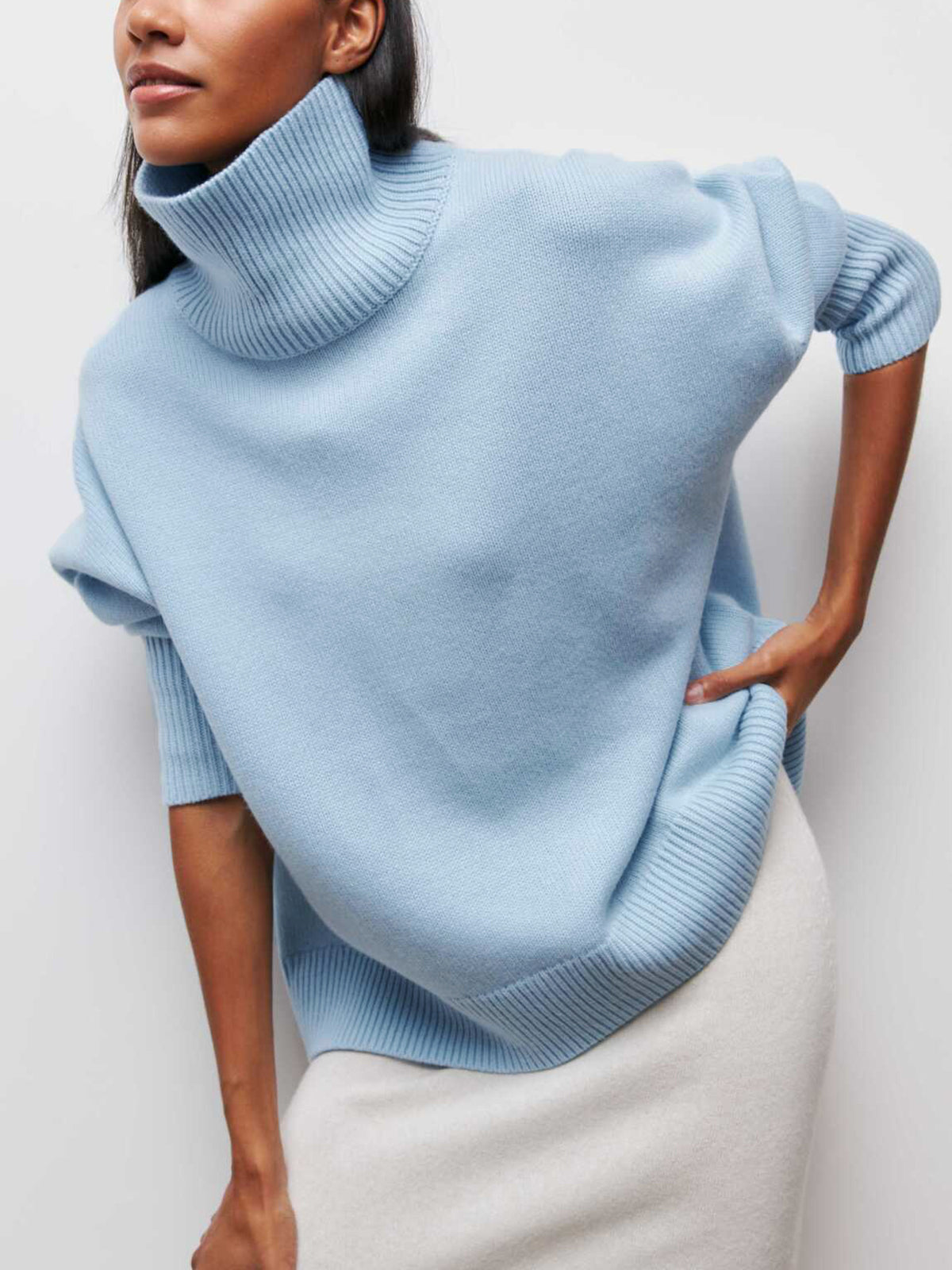 Amelia - Oversized Turtleneck Sweater
